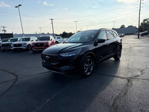 Used 2025 Ford Escape ST-Line FWD image 25