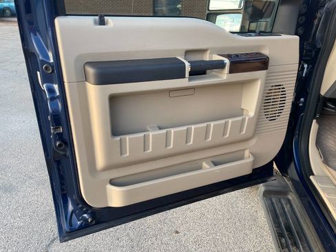 Used 2008 Ford F250 Lariat image 17