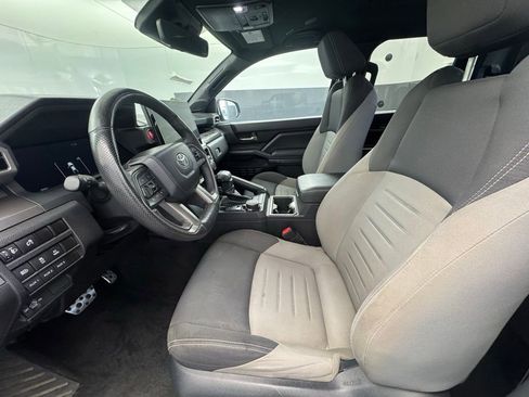 Used 2024 Toyota Tacoma TRD Sport w/ TRD Sport Upgrade Package image 9