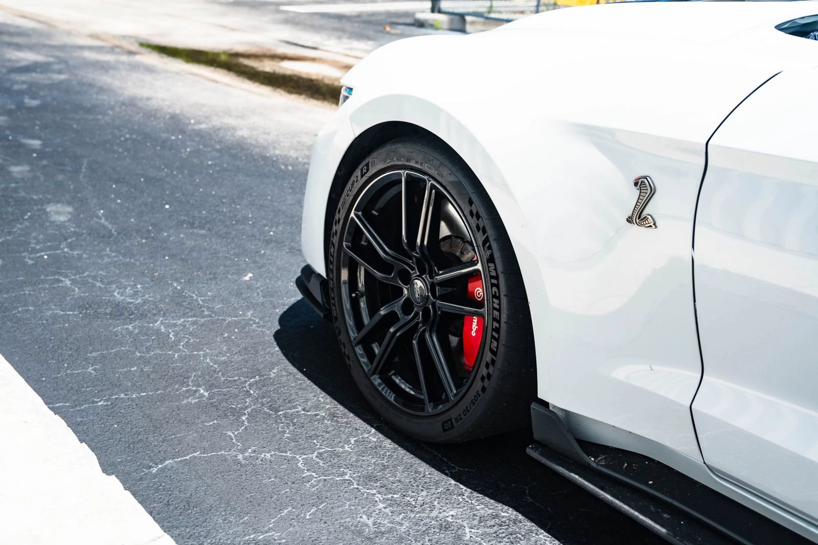 Used 2020 Ford Mustang Shelby GT500 w/ Technology Package RWD image 9