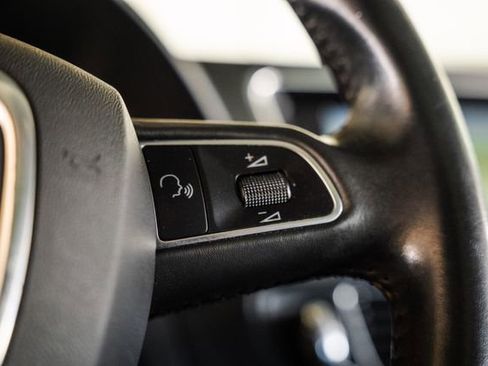 Used 2011 Audi Q5 3.2 Premium Plus w/ Audi MMI Navigation Plus Pkg image 67