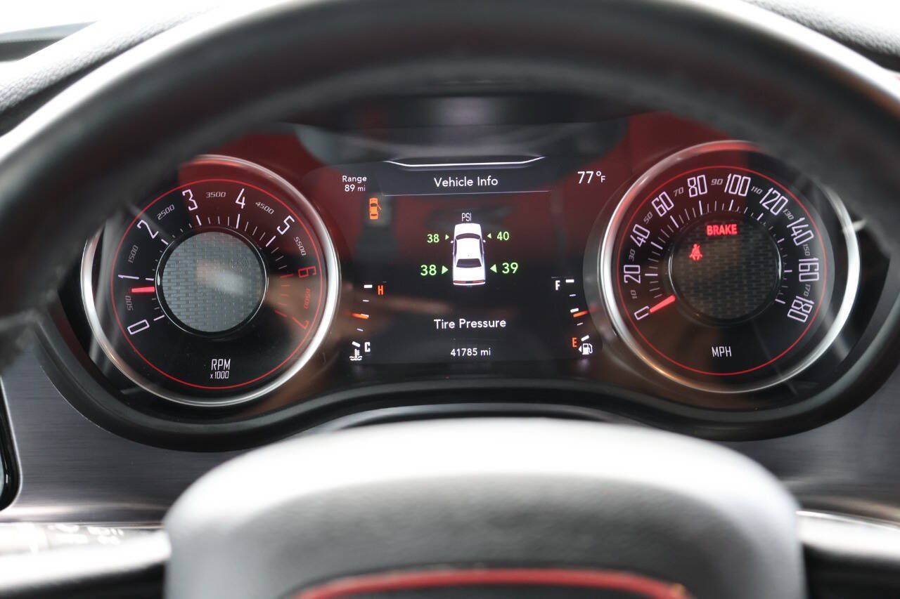 Used 2018 Dodge Challenger R/T Scat Pack RWD image 17