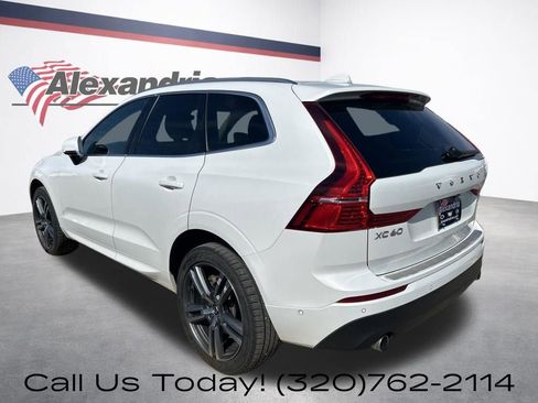 Used 2019 Volvo XC60 T6 Momentum w/ Advanced Package image 8