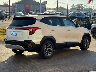 Certified 2024 Kia Seltos S