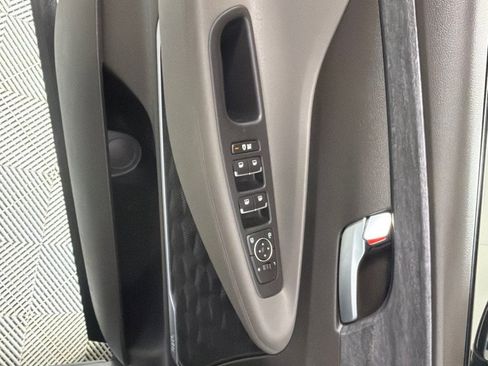 Used 2020 Hyundai Santa Fe SEL w/ Convenience Package FWD image 11