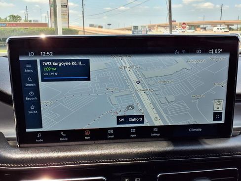 Used 2023 Lincoln Nautilus FWD w/ Premium Package image 10