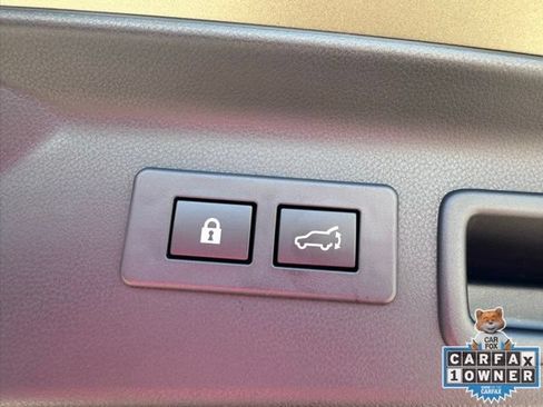 Certified 2025 Subaru Forester Premium AWD/4WD image 26