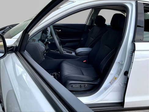 Used 2024 Honda Accord EX image 20