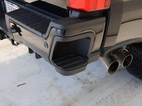 Used 2023 Ford F350 Platinum w/ Tremor Off-Road Package image 40