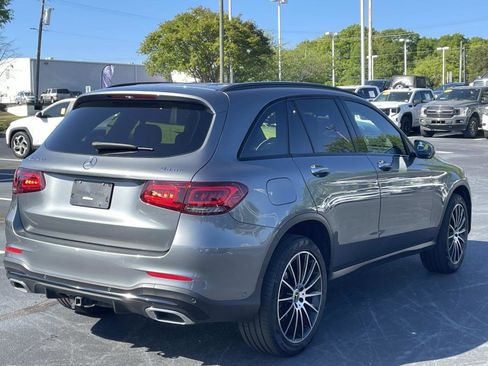 Used 2021 Mercedes-Benz GLC 300 4MATIC w/ AMG Line image 7