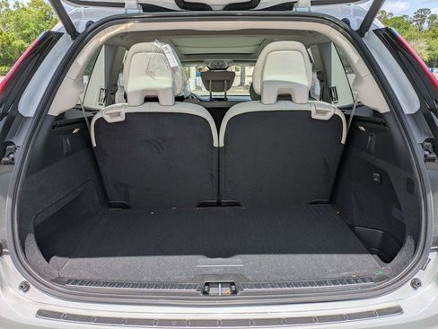 New 2026 Volvo XC90 B6 Ultra w/ Protection Package Premier AWD/4WD image 13