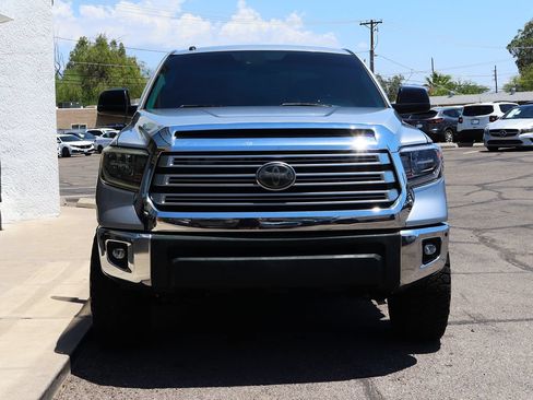 Used 2018 Toyota Tundra Limited w/ Limited Premium Package AWD/4WD image 16