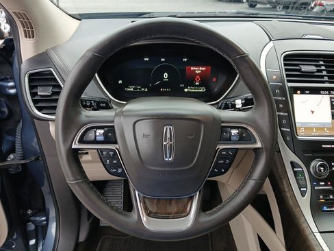 Used 2019 Lincoln Nautilus Reserve FWD image 21