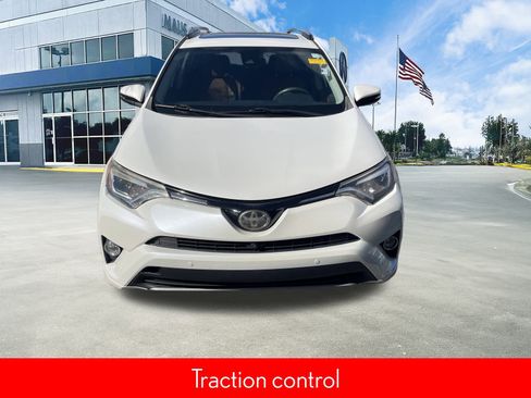 Used 2017 Toyota RAV4 Platinum image 5