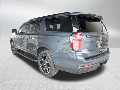 Used 2021 Chevrolet Suburban RST w/ Luxury Package AWD/4WD image 6