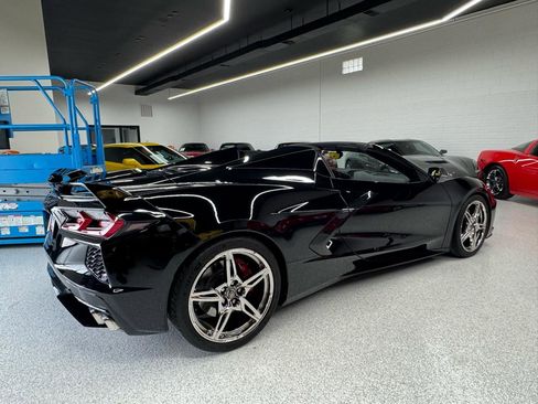Used 2021 Chevrolet Corvette Stingray Preferred Conv w/ Z51 Performance Package RWD image 15