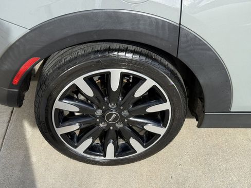 Used 2017 MINI Cooper S image 14