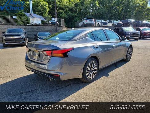 Used 2024 Nissan Altima 2.5 SV w/ SV Premium Package FWD image 5
