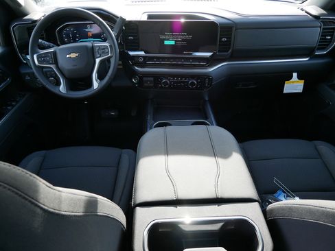 New 2026 Chevrolet Silverado 3500 LT w/ All Star Edition image 6