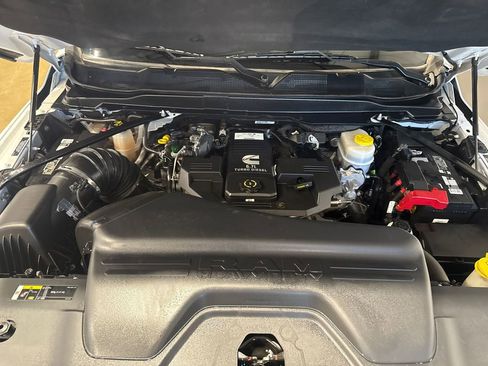 Used 2019 RAM 2500 Tradesman AWD/4WD image 19
