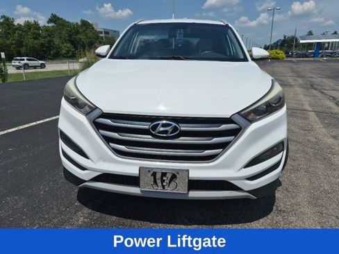 Used 2017 Hyundai Tucson Sport w/ Cargo Package AWD/4WD image 3