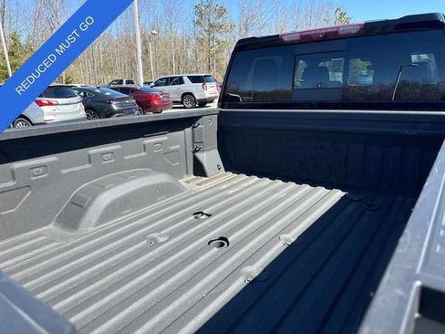 Used 2024 Chevrolet Silverado 2500 High Country w/ Technology Package AWD/4WD image 13