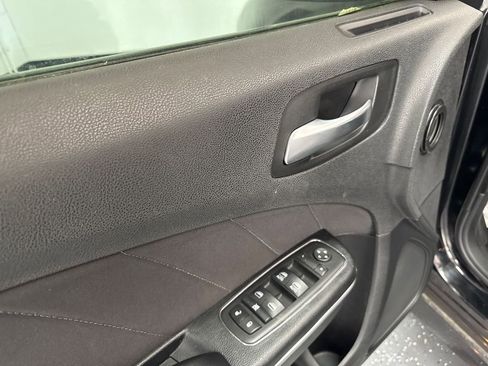 Used 2019 Dodge Charger R/T w/ Driver Confidence Group image 10