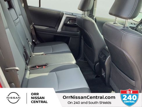 Used 2022 Toyota 4Runner SR5 Premium w/ Moonroof Package RWD image 12