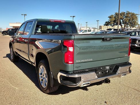 Used 2025 Chevrolet Silverado 1500 LTZ image 3