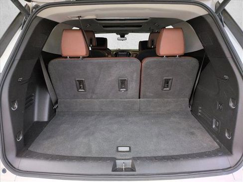 Used 2018 Chevrolet Traverse High Country image 6