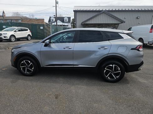 Used 2023 Kia Sportage LX image 6