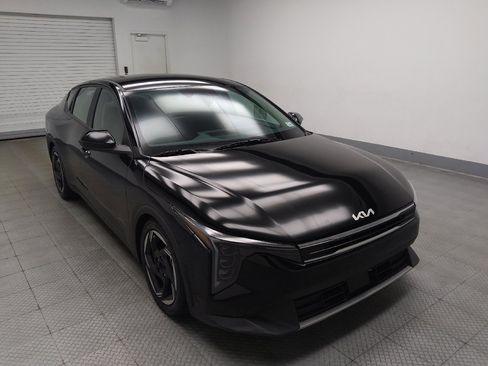 Used 2025 Kia K4 EX FWD image 13