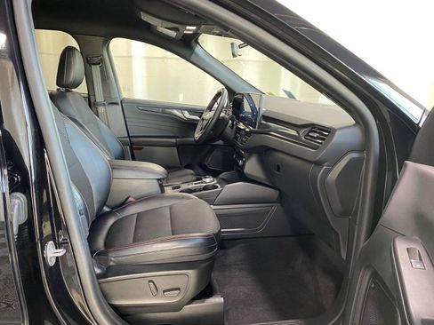 Used 2023 Ford Escape ST-Line Select w/ Tech Pack #2 AWD/4WD image 11