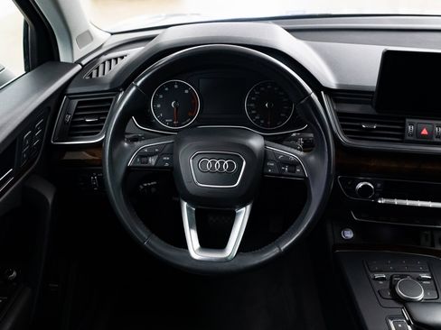 Used 2018 Audi Q5 2.0T Premium Plus w/ Premium Plus Package image 11