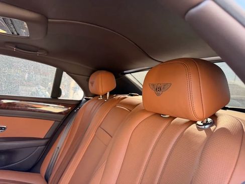 Used 2015 Bentley Flying Spur V8 AWD/4WD image 11