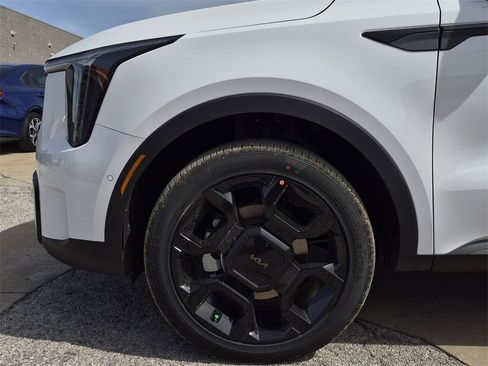 New 2026 Kia Sorento SX image 6