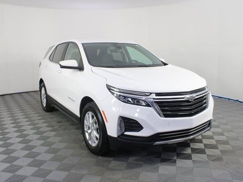 Used 2024 Chevrolet Equinox LT w/ LPO, Floor Liner Package image 26