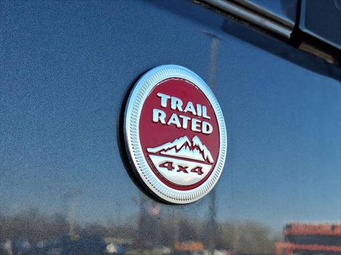 Used 2016 Jeep Wrangler Unlimited Rubicon image 24