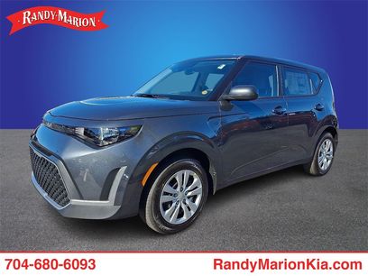 New 2025 Kia Soul LX