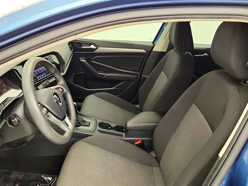 Used 2021 Volkswagen Jetta SE FWD image 12