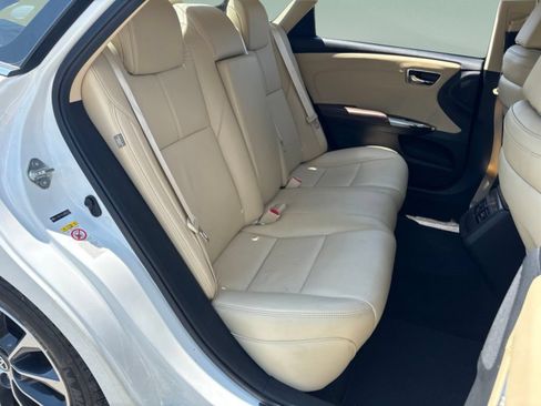 Used 2018 Toyota Avalon XLE Premium FWD image 22