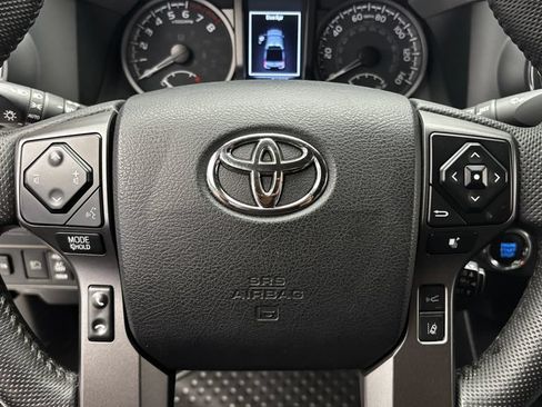 Used 2023 Toyota Tacoma TRD Sport AWD/4WD image 25