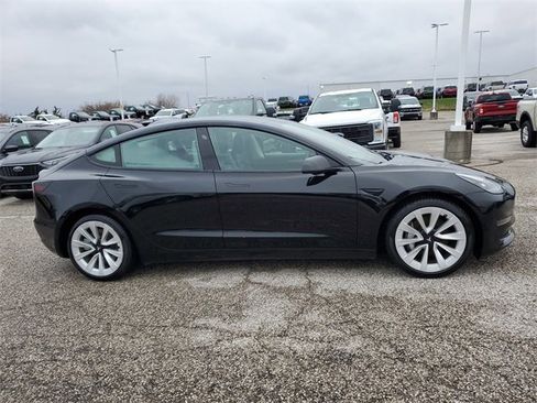 Used 2021 Tesla Model 3 Long Range image 3