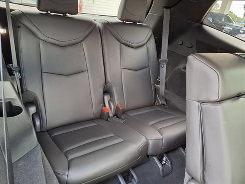 Used 2023 Cadillac XT6 Luxury FWD image 14