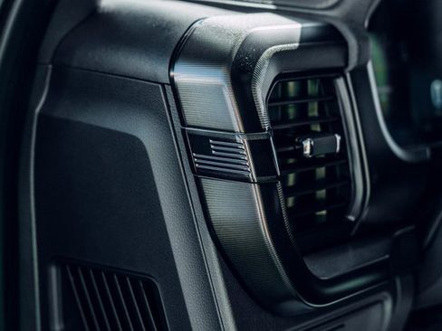 New 2025 Ford F150 Lariat w/ Equipment Group 502A High image 26