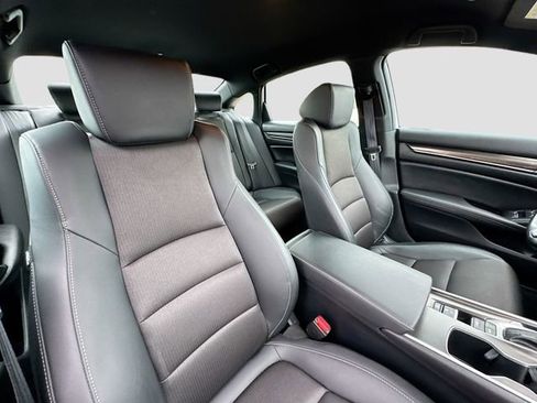 Certified 2022 Honda Accord Sport image 25