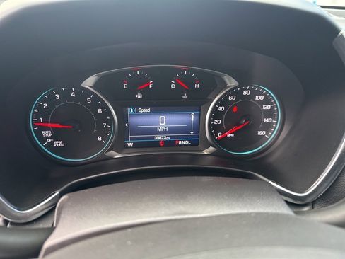 Used 2024 Chevrolet Equinox LT image 18