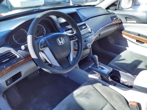 Used 2011 Honda Accord EX image 13