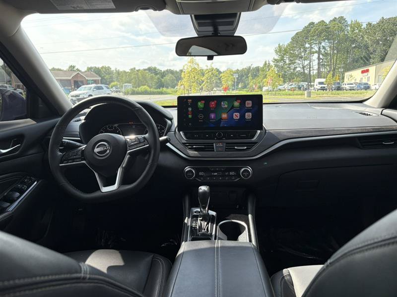 Used 2023 Nissan Altima 2.5 SL AWD/4WD image 12