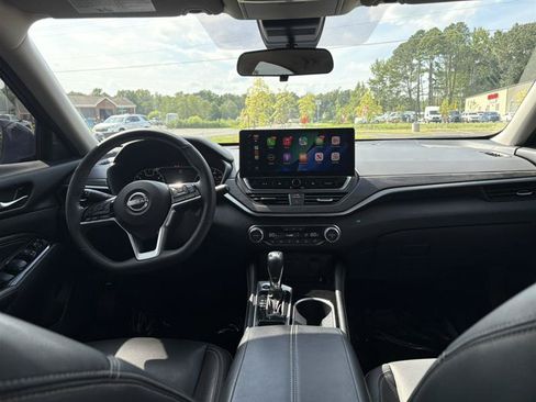 Used 2023 Nissan Altima 2.5 SL AWD/4WD image 12